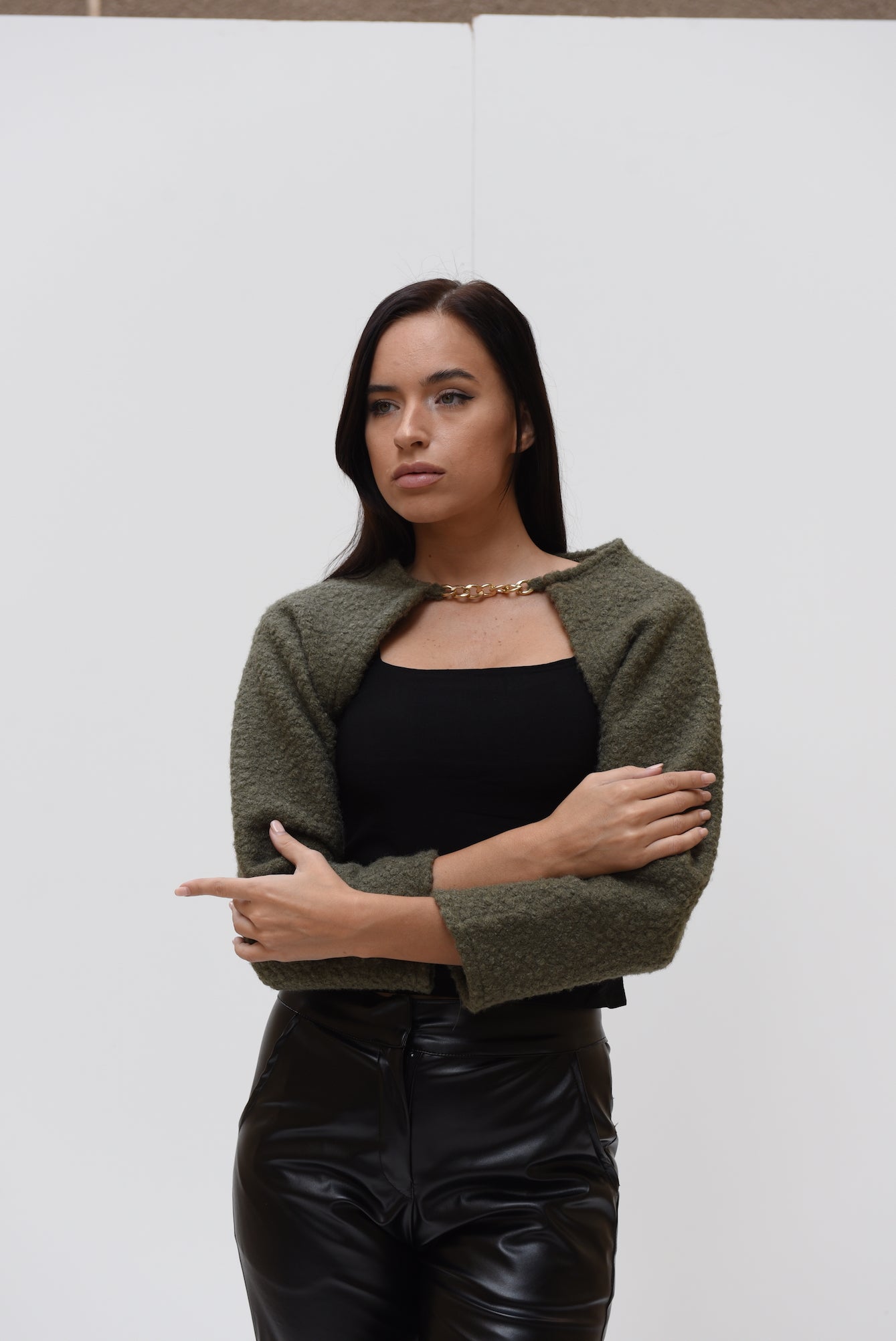 Fur cropped sweatshirt