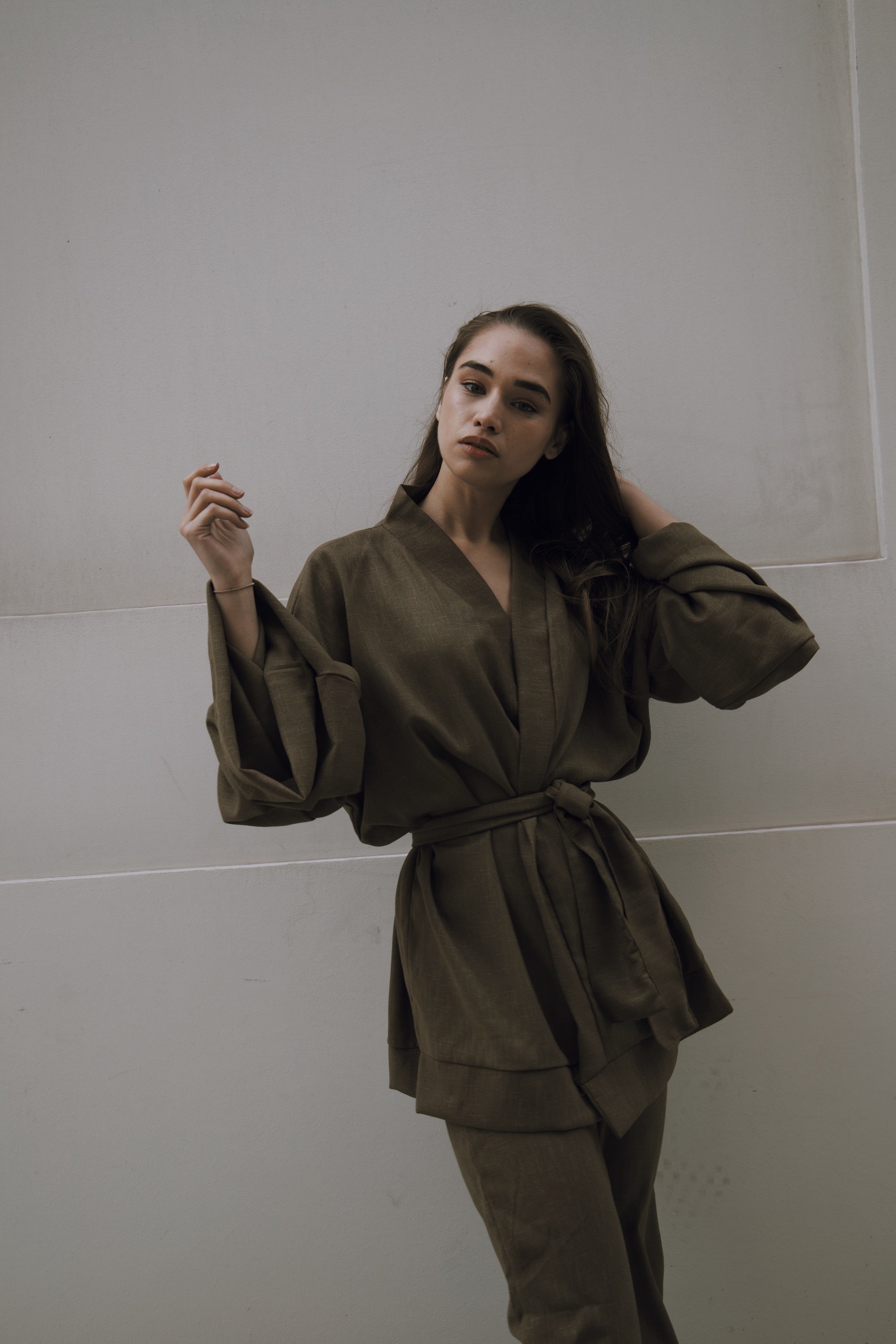 Around the world kimono in olive