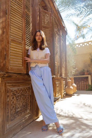 Smooth pants in baby blue