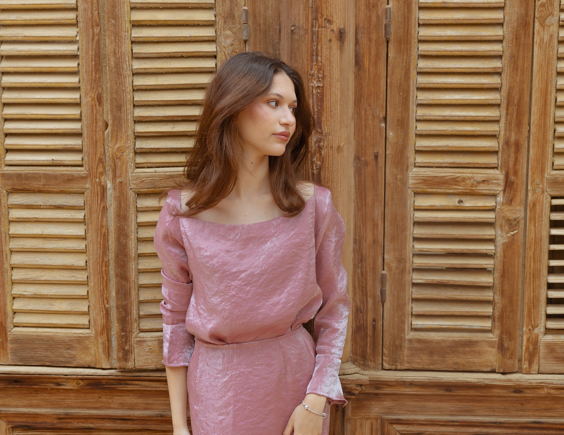 Shimmery top in pink