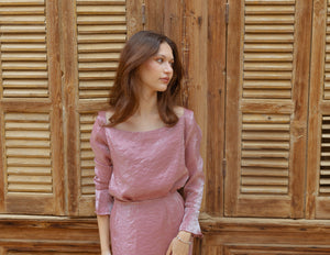Shimmery top in pink