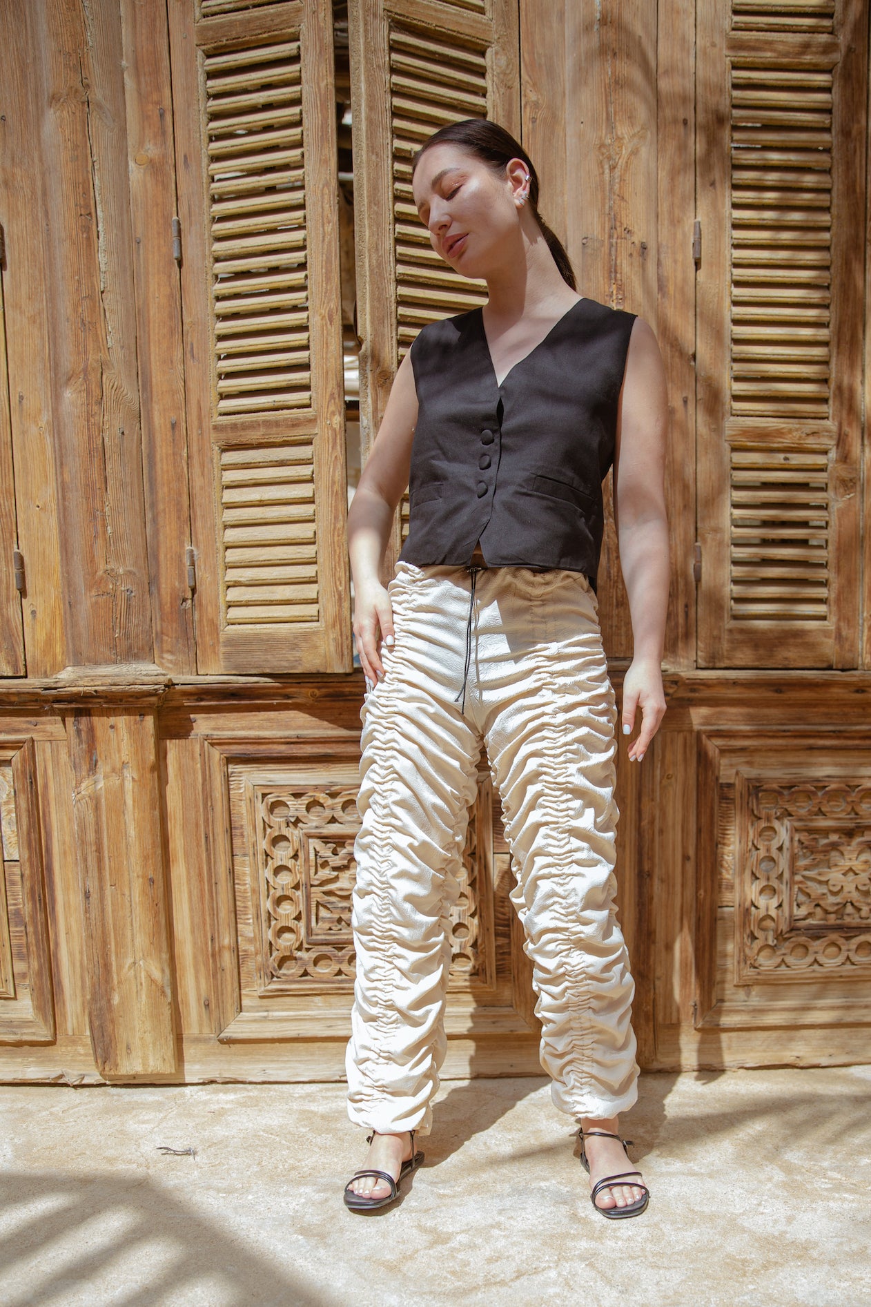 Balloon pants in beige