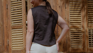 Gabardine vest in black