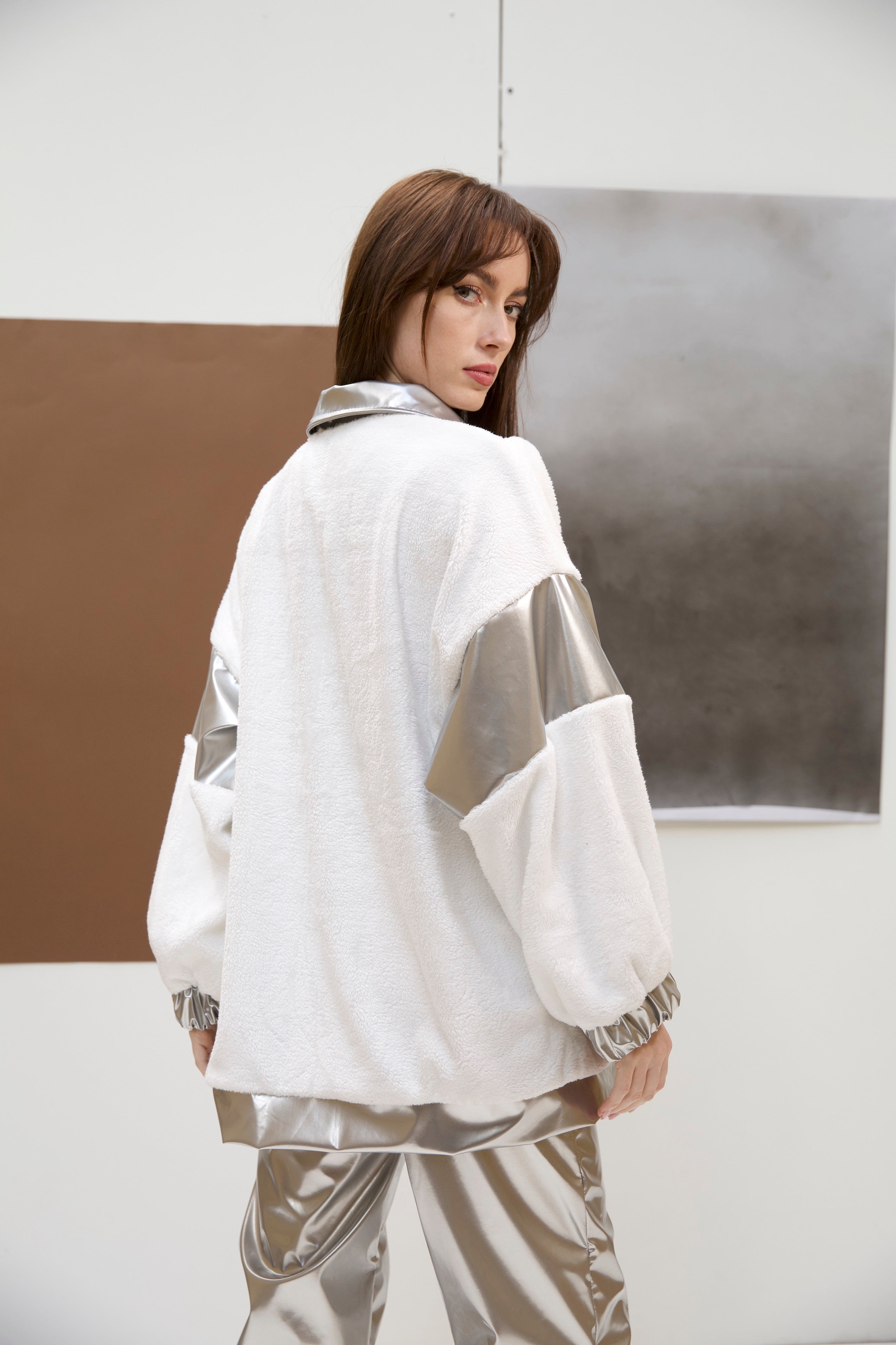 Sharp jacket in silver