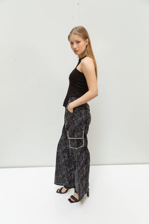 Chemistry pants in black