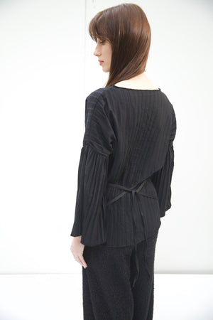 Pleated top