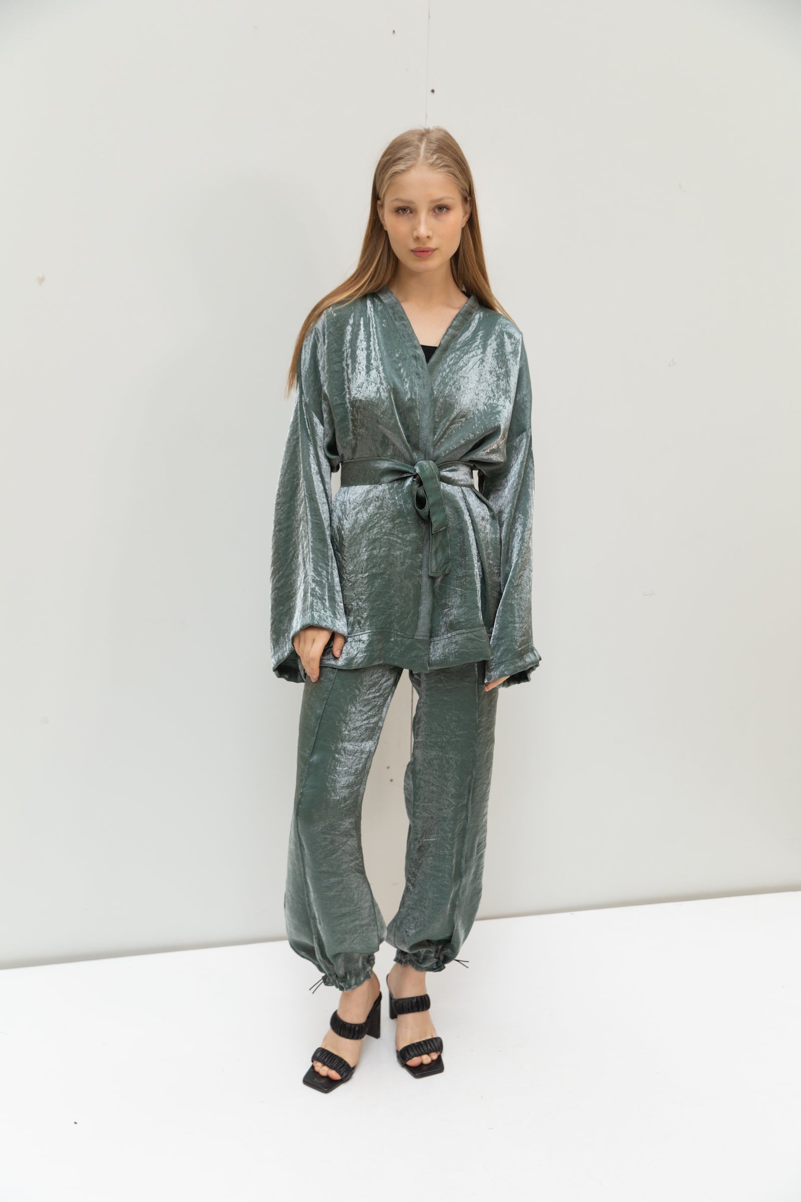Fringe kimono in olive