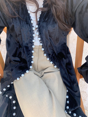 Pearl kimono in black