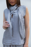 Shimmery top in grey