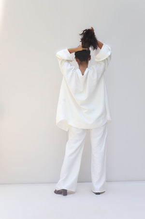 Around the world kimono in white