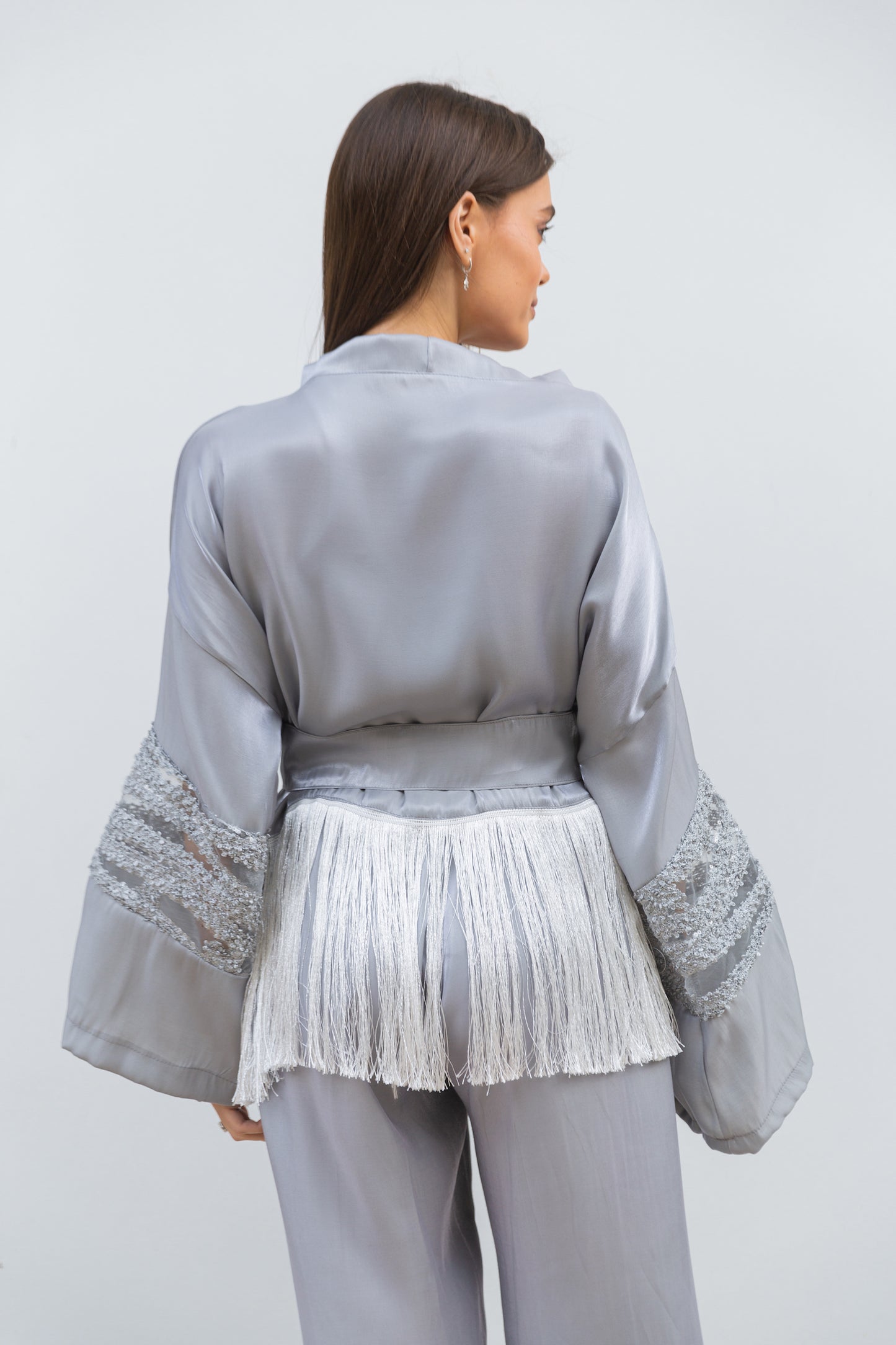 Fringe kimono in grey