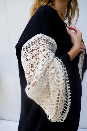 Rise kimono in black
