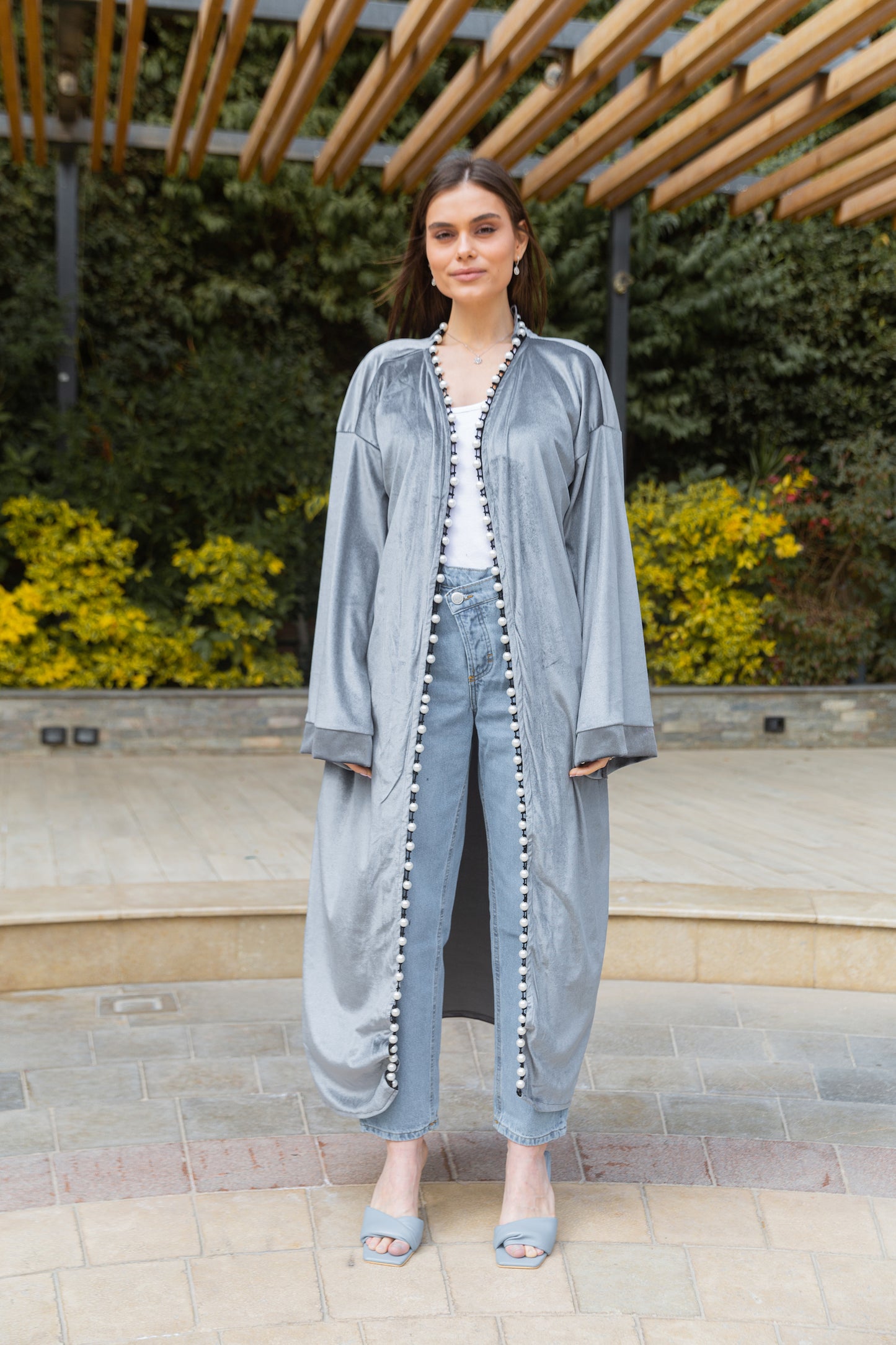 Pearl kimono in grey