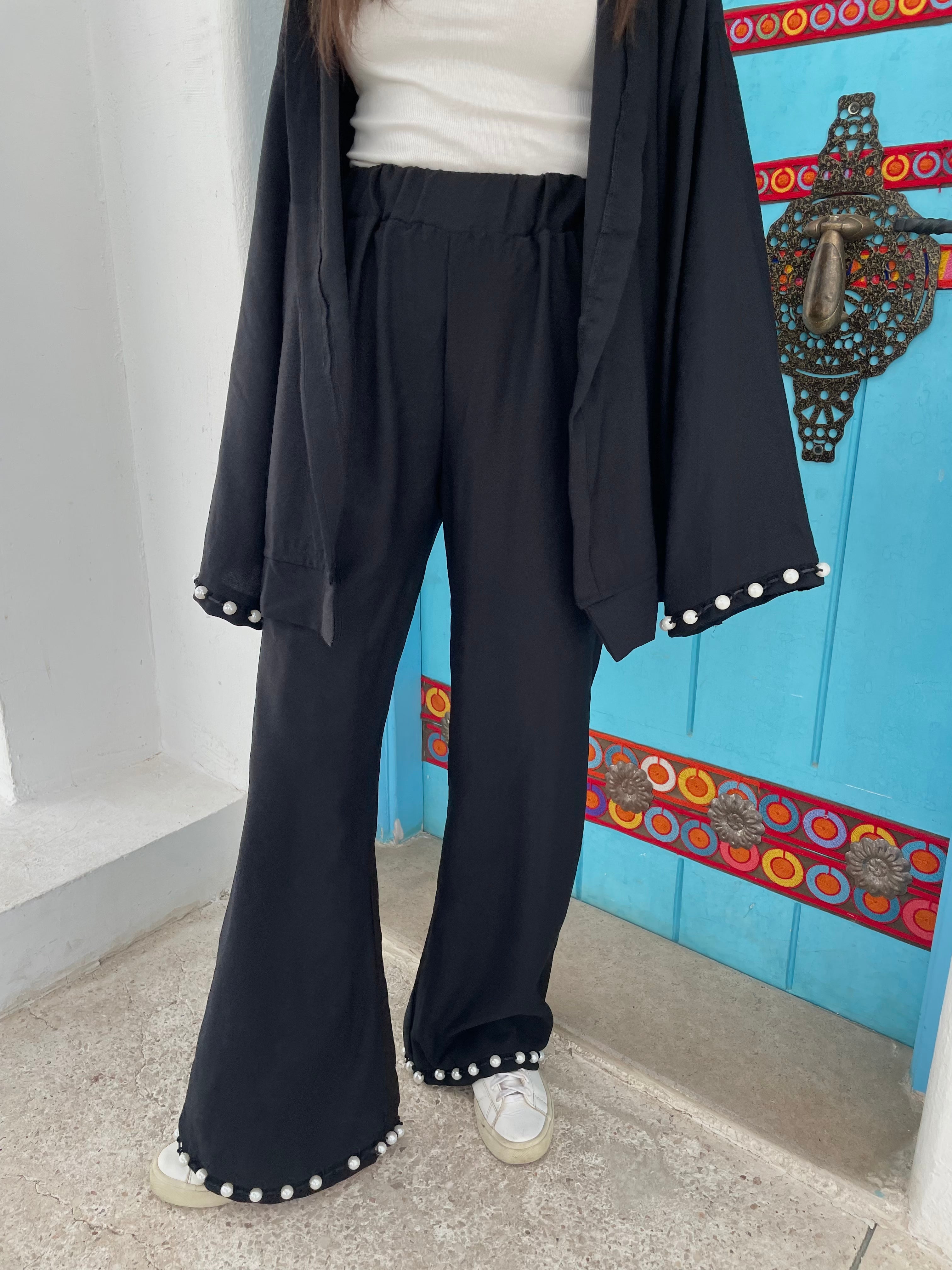 Pearl set in black (Kimono + Pants)